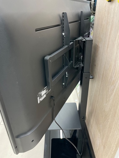 【トレファク足立扇店】4K液晶ﾃﾚﾋﾞ LG 49UM7100PJA 4Kﾁｭｰﾅｰ内蔵 ｽﾀﾝﾄﾞｾｯﾄ ﾘﾓｺﾝ付