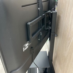 【トレファク足立扇店】4K液晶ﾃﾚﾋﾞ LG 49UM7100PJA 4Kﾁｭｰﾅｰ内蔵 ｽﾀﾝﾄﾞｾｯﾄ ﾘﾓｺﾝ付の画像