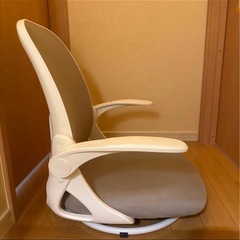 MAZOT 回転座椅子　ベージュの画像