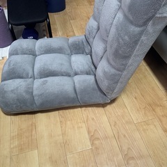 早い者勝ち 無料で差し上げます リクライニング 座椅子の画像