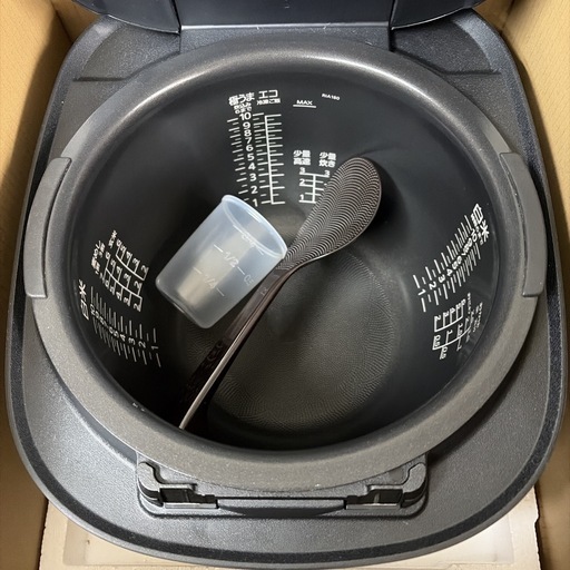 【?買取市場 1年保証】R080 ☀️ 2025年製の未使用品！ TIGER / タイガー 圧力IH炊飯ジャー 1升 10合炊き JR