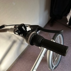 折りたたみ自転車の画像