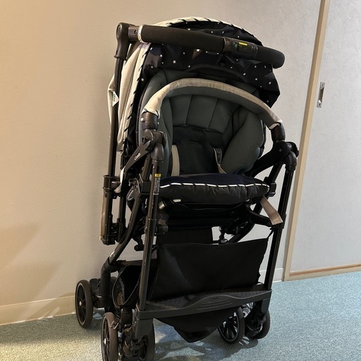 新生児 A型 ベビーカーCOMBI コンビ　スゴカルα 4キャス Light エッグショック HS