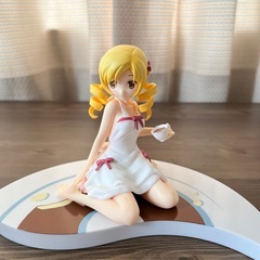 【決まりました】アニメフィギュア3体まとめて（ヒロアカ・物語シリーズ） の画像