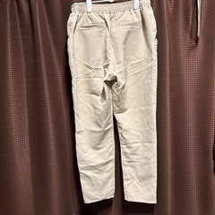 E hyphen world gallery パンツの画像