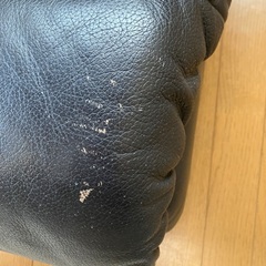 【無料】1人用ソファ（黒・革風）ゆったり座れます／引き取り限定の画像