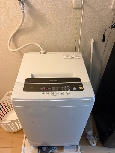 アイリスオーヤマ 全自動洗濯機 5.0kg ホワイト 単身用 動作良好