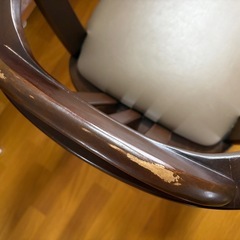 無料！　回転椅子4脚の画像