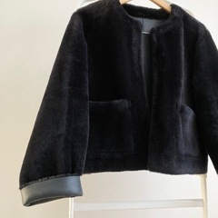 新品　トゥモローランド　ノーカラー　リバーシブル　ムートン　コート　ネイビー　Mの画像