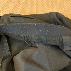 UNIQLO レディースL黒ズボンの画像