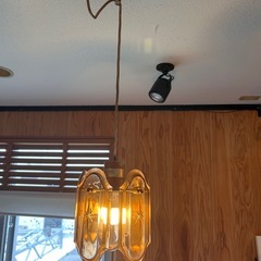 アンティーク調ペンダントライトの画像