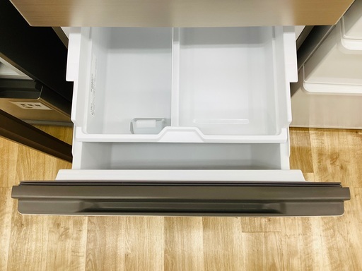 【安心1年間保証付き】 AQUA  3ﾄﾞｱ冷蔵庫 AQR-26R 262L 2024年製