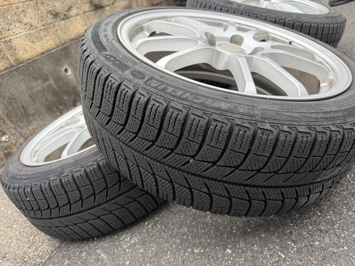215/45R18 ミシュラン　スタッドレス　2018年製　溝あり　ブリヂストン18インチホイール