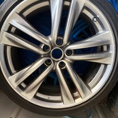 フーガ純正19インチの画像