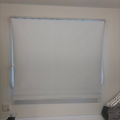 【お譲り先決定】遮光ロールカーテンの画像