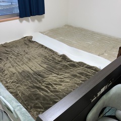 セミダブルベッドの画像