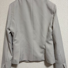 レディースジャケットの画像