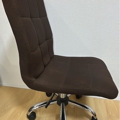 ローラー付きチェア(高さ調節可能)の画像