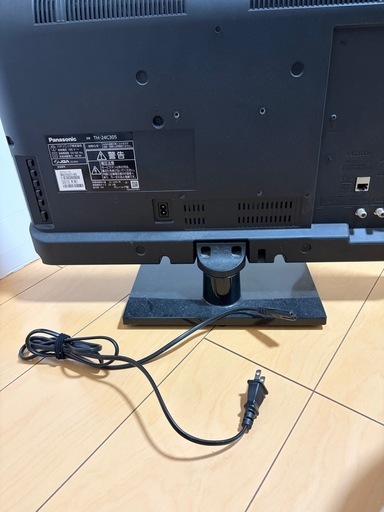 Panasonic 24V型　テレビ　2015年製