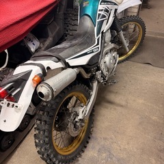 DG17jツーリングセロー250 FI
の画像