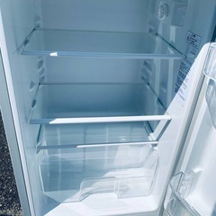 Hisense 2ドア冷凍冷蔵庫　HR-B12ASの画像