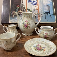 CREALEティーセット一式の画像