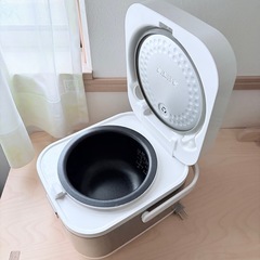 ハイアール マイコンジャー炊飯器（3合炊き） の画像