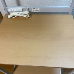 【3月末まで！あげます】レンジ・炊飯器台の画像