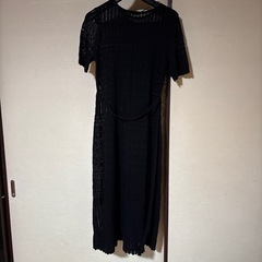 ニットワンピースの画像