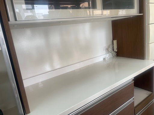 ニトリ 食器棚 キッチンボード 引き出しオートクローザー