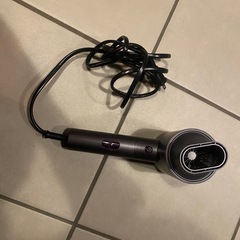 ヘアドライヤーの画像