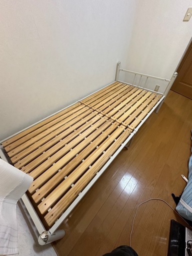 木製すのこ付き　シングル　
スチールベッド　