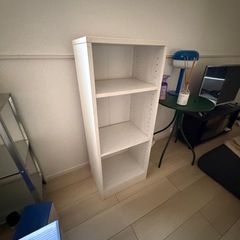 【写真追加しました💦】本棚　ホワイトの画像