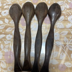 木のスプーンの画像