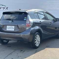 トヨタ　アクア　1.5Sの画像