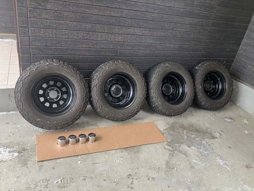 デリカD5他 タイヤホイール4本セット 235/70r16 BFグッドリッチ
