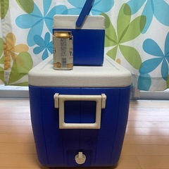 コールマン・クーラーBOXの画像