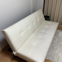 ソファーベッドの画像