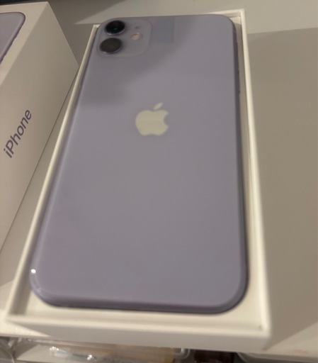 【取引中】iPhone 11 64GB
