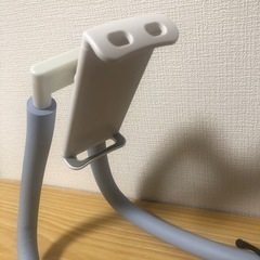 U字型枕 スマホスタンド 携帯電話ホルダー ネックピロー 2-in-1 U字型ネックピロー 睡眠用 休息用 飛行機 車 自宅用 2色 ブルーの画像