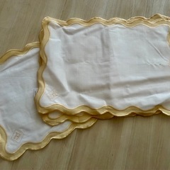 高級Hのランチョンマットの画像