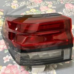 日産 テールランプ 右 純正 ICHIKOH 中古 26555-6XL0Aの画像