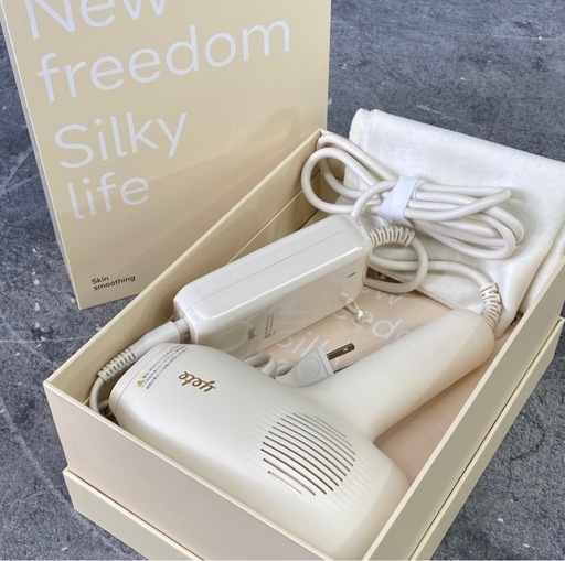 【新品】 脱毛器　サファイア冷感　マット・クリーム