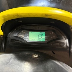 ★支払総額4.2万円★買取強化中！まずはカンタン無料査定まで！ ヤマハ マジェスティ125FI 黄色 人気のコマジェ！ 4ストインジェクション！ フロントマスク！ サイスタ付き！の画像