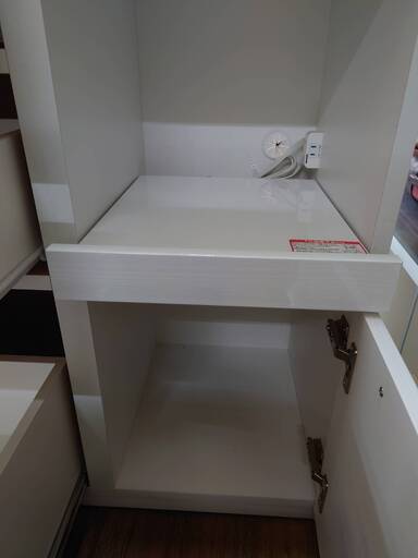【ジャングルジャングル広陵店】家具　ニトリ　キッチンボード　ソレル　100KB　ホワイト【ジモティー特別価格】 ジャングルジャングル広陵店】ニトリ キッチンボード ソレル100KB