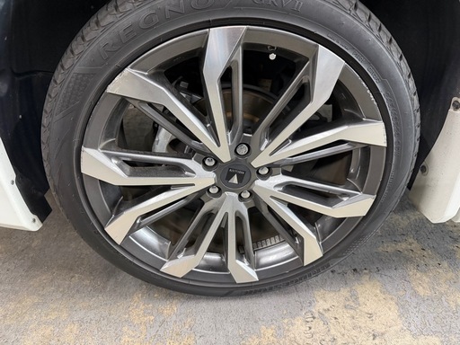 【値引き交渉可‼️】ハリアー80純正サイズ★モデリスタアルミ×レグノGRV3★245/40R20★状態良好