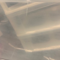 衣装ケース（破損あり）の画像