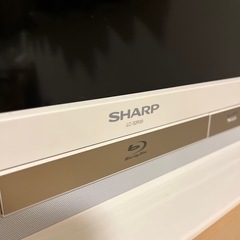 AQUOS テレビの画像