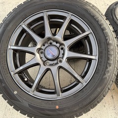 スタッドレス  205/60R16の画像