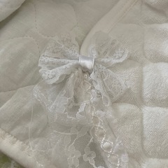 (美品)Disney baby おくるみ ホワイト キルティングの画像